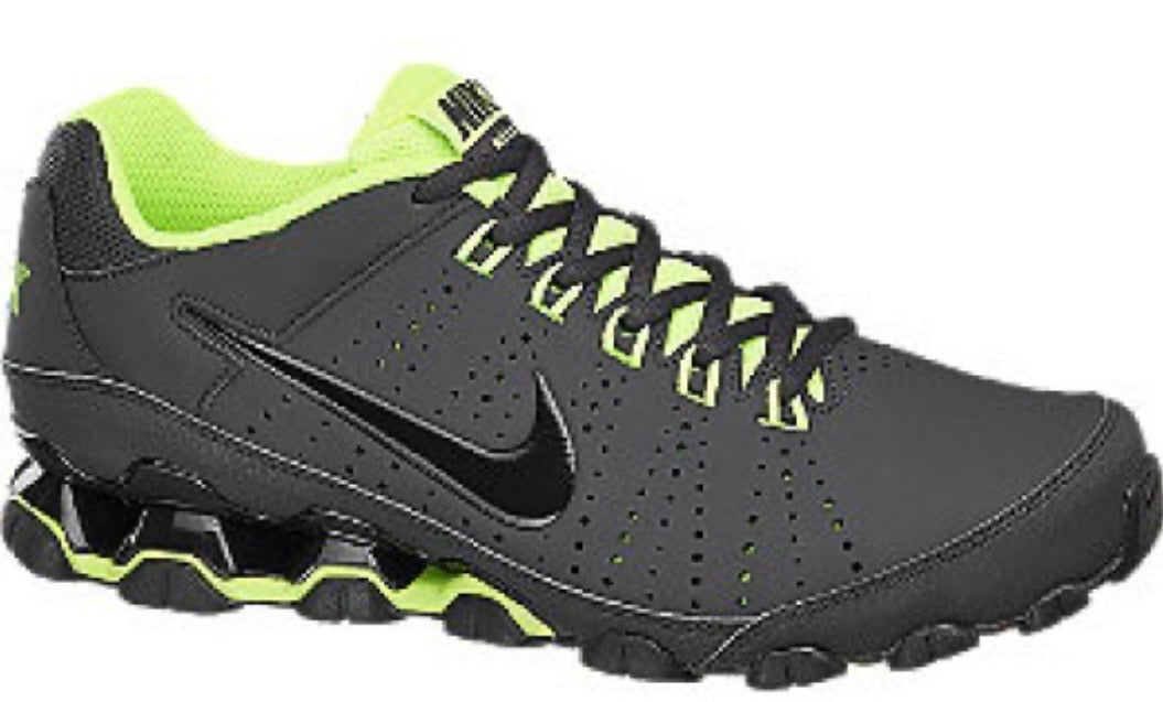 Nike Reax TR 9 Lace up Cross Trainers Sneakers